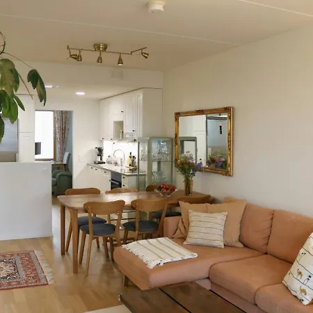 Апартаменты Spacious For 3 With Sauna *